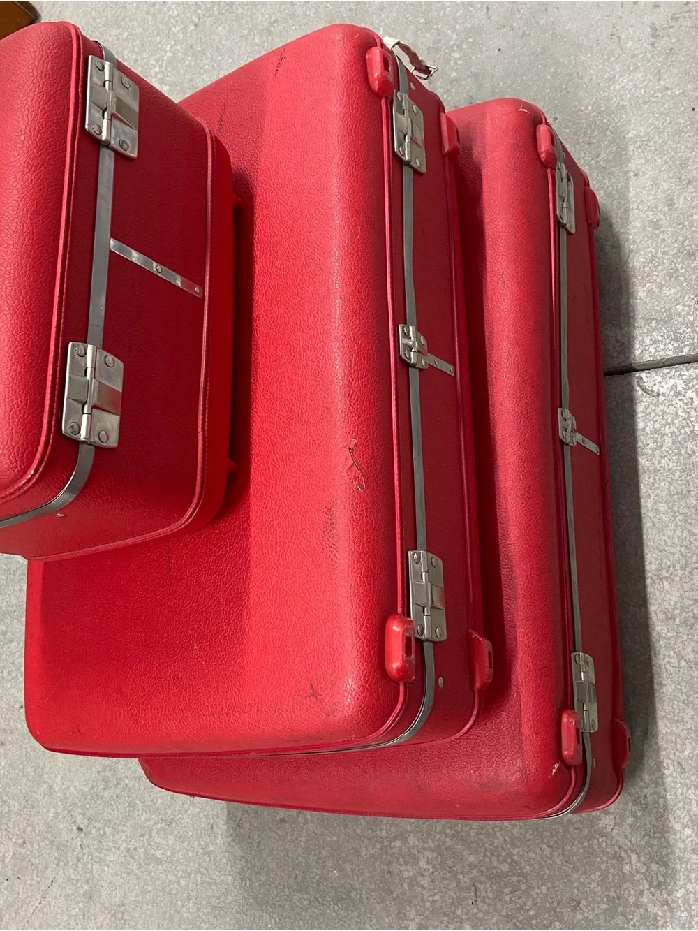 Vintage Red Nested Travel Case Set with Silver Trim Unisex